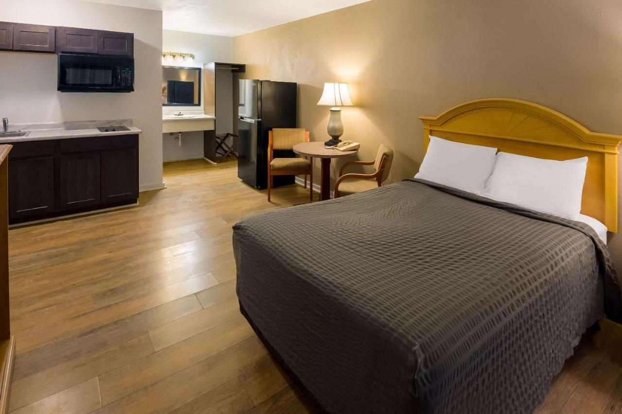 Suburban 3* Brazil